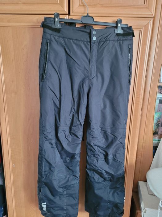 Zimowe narciarskie spodnie r. 158