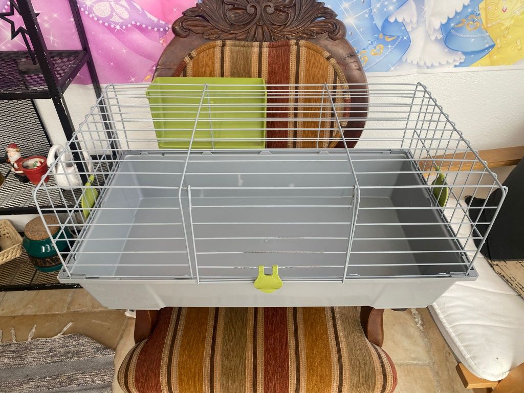Gaiola com 2 Meses de Uso