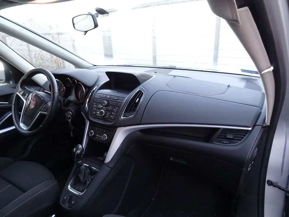 OPEL ZAFIRA C TOURER DESKA ROZDZIELCZA KOKPIT KONSOLA EUROPA PRZEKŁADKA