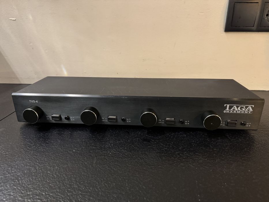 Monacor TVS-4 selektor audio 4-kanałowy, stan bardzo dobry, komplet