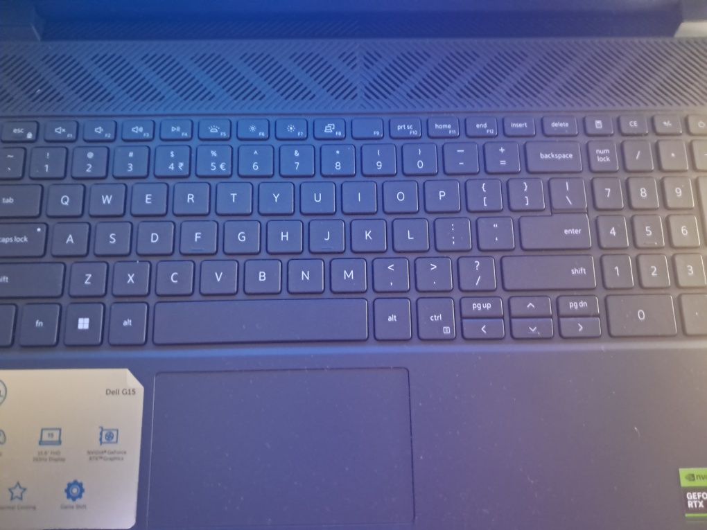 Dell G15 5530 | i5-13450HX | RTX 4050 6GB | 16GB DDR5 | 165Hz