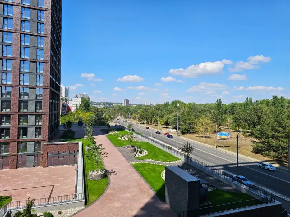 У продажу  квартира 80м у ЖК Маршал