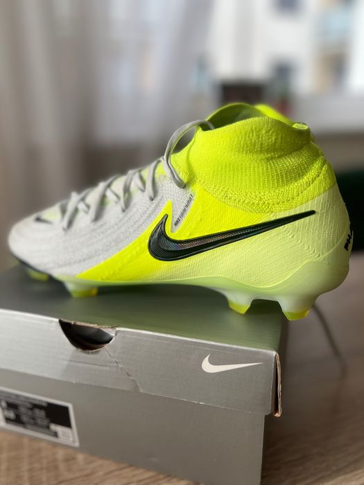 Nike Phantom Luna II ELITE FG 41/26.5cm