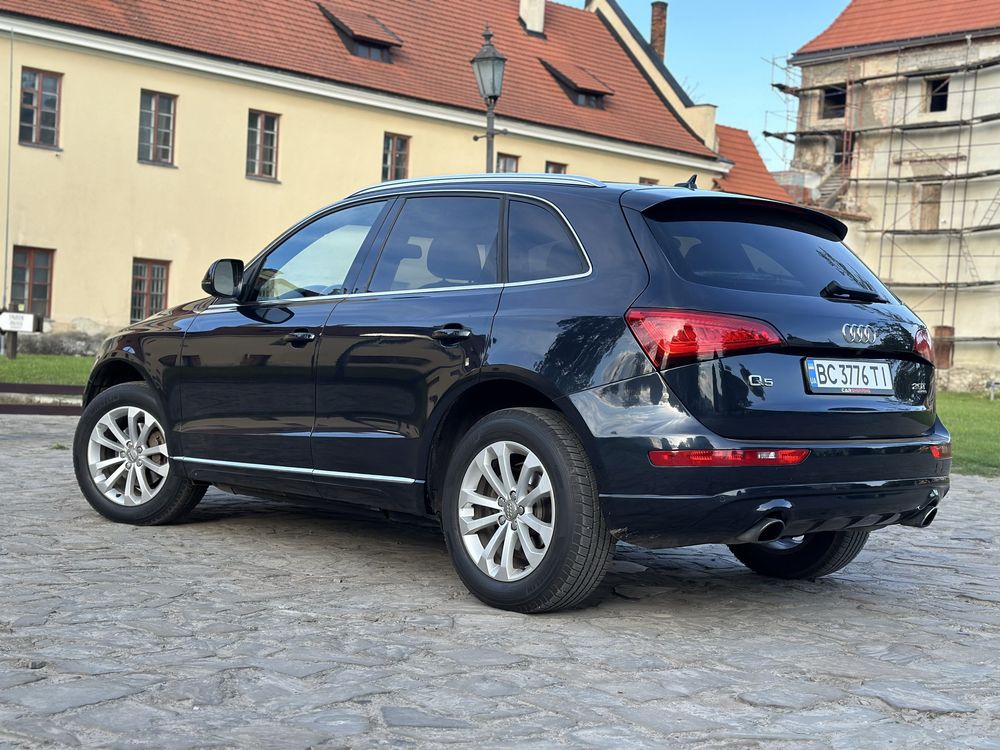 Продам Audi Q5 2013 86 000 км в дуже хорошому стані