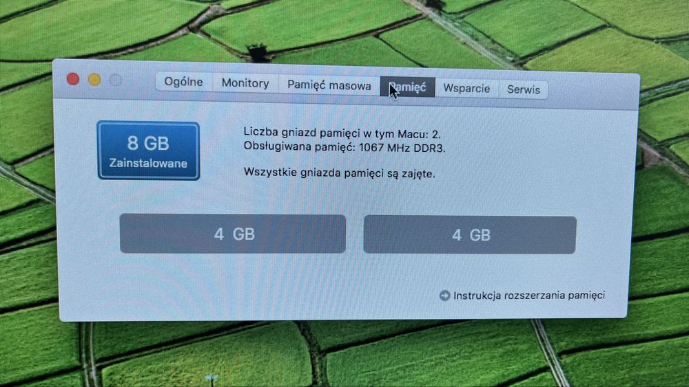 Mac Mini 2009r 8/256GB + monitor