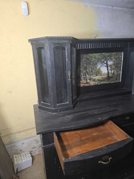 Kredens secesyjny do renowacji