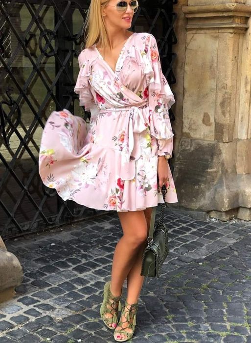 Sukienka kwiecista chruscinska