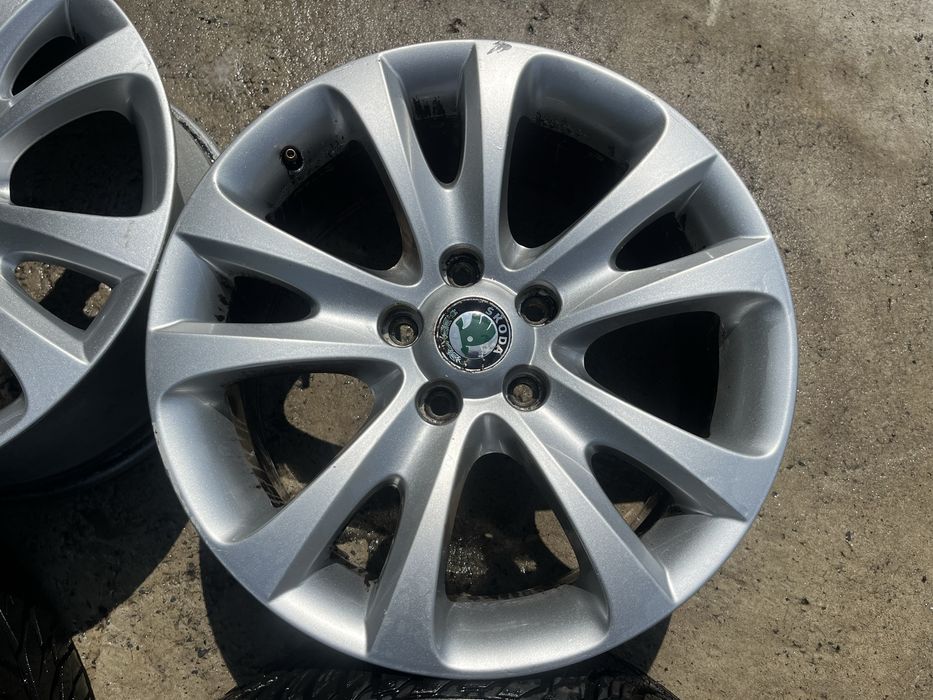Диски Audi Volkswagen Skoda R17 Р17 5х112 5*112 7.5J ET48 5x112
