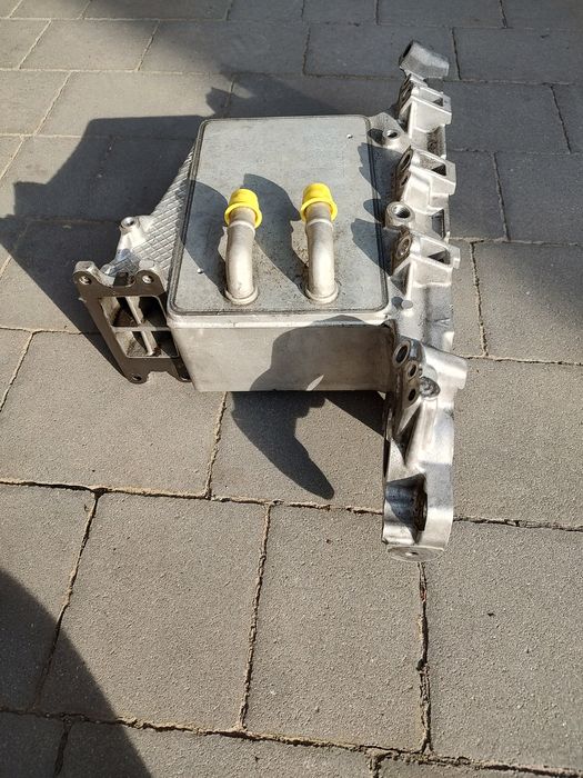 Sprzedam kolektor ssący z chłodnicą