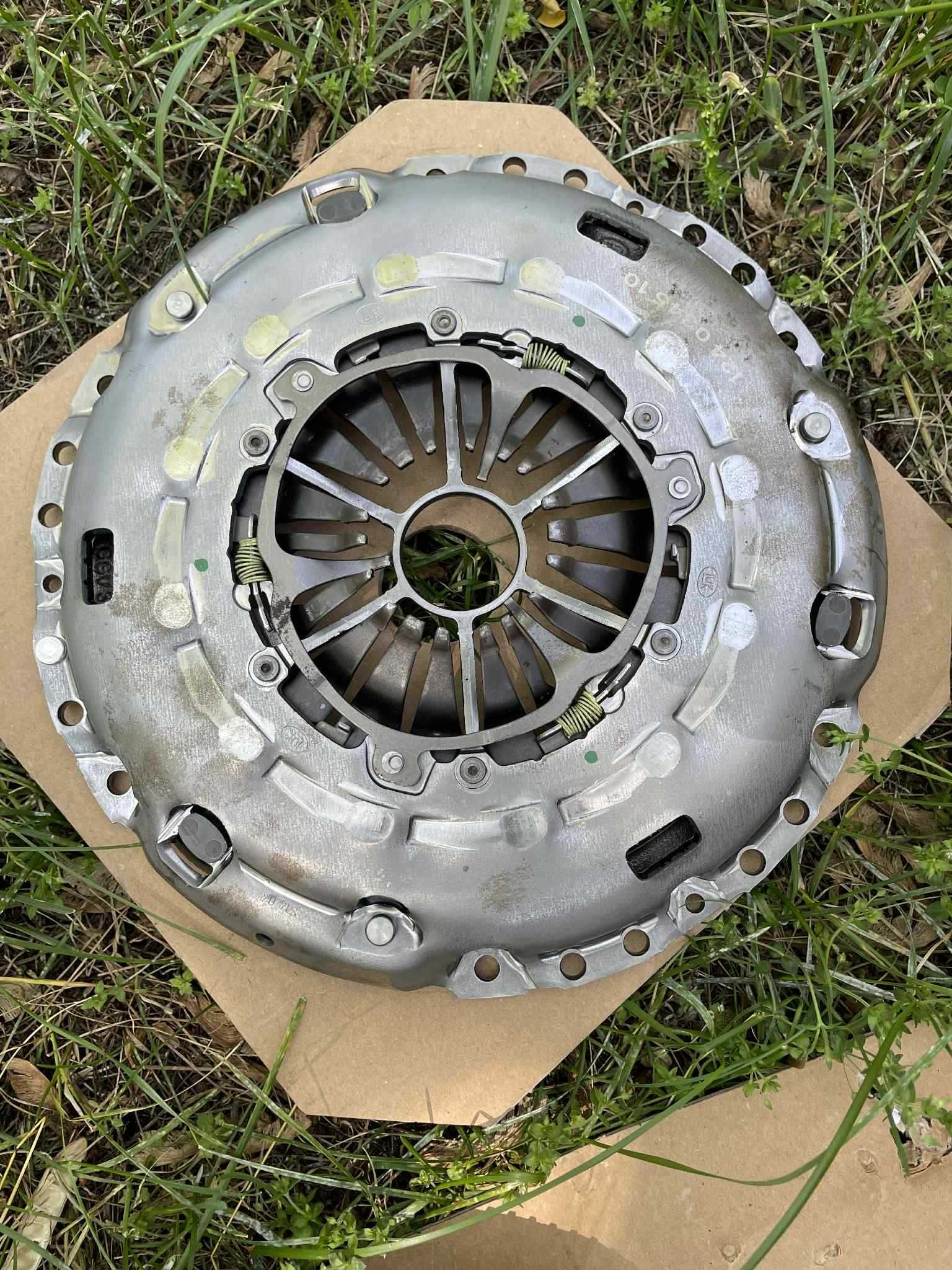 Zestaw Sprzęgieł LuK 600 .0125 00
