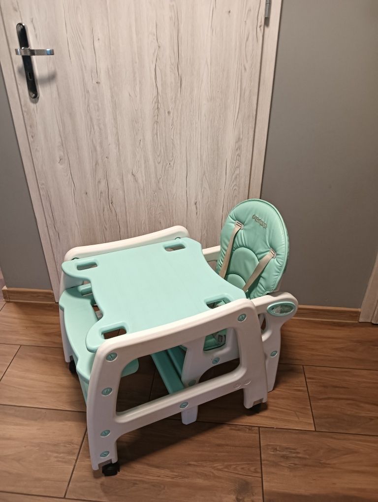 Krzesełko do karmienia Ricokids