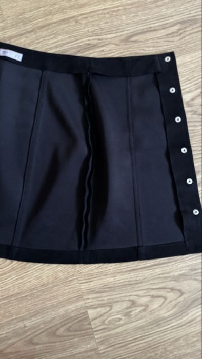 Спідниця з еко замші Mango розмір xs