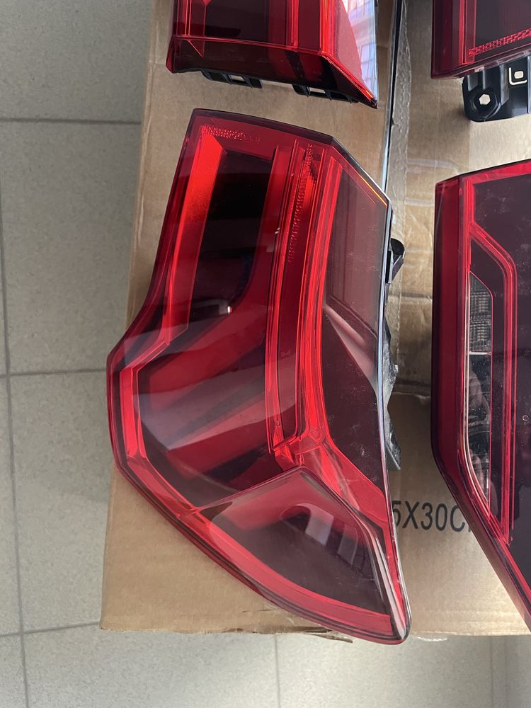 Задні фонарі стопи Audi Q3 рест led США