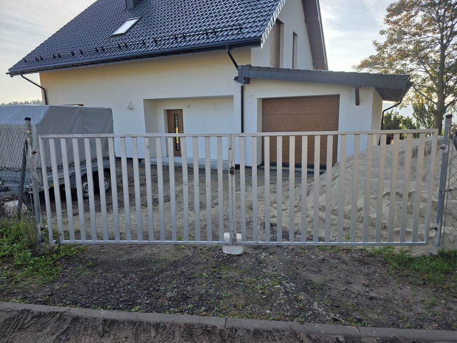 Brama dwuskrzydłowa 5 metrów + słupki
