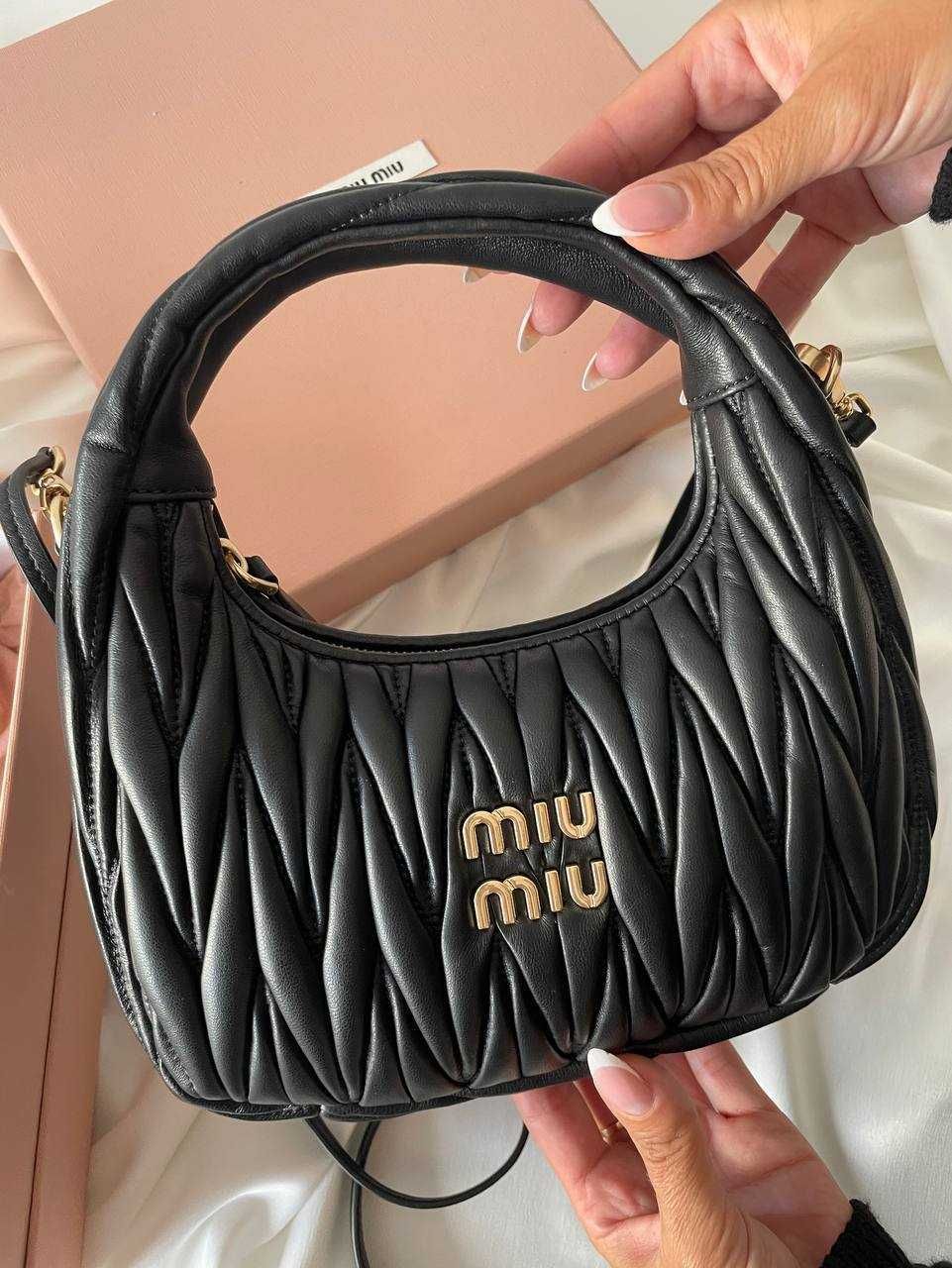 Оригінальна сумочка Miu Miu