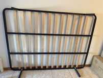 Vendo , estrado com pe , ventoinha e sofa