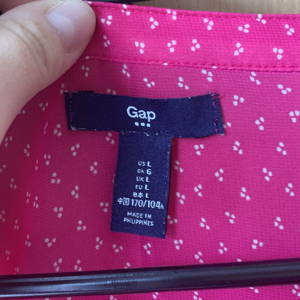 Bluzka GAP rozmiar L , mgiełka, różowa, używana, stan bdb.