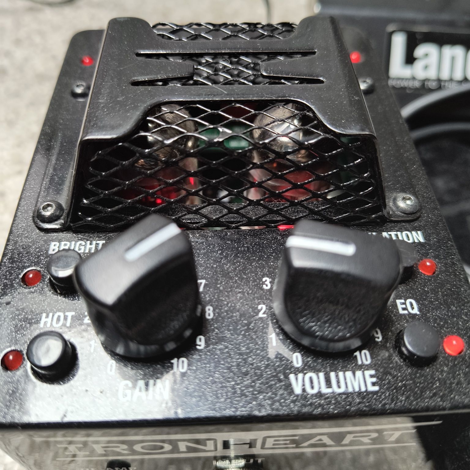 Interface gitarowy ,preamp lampowy Laney Iron heart