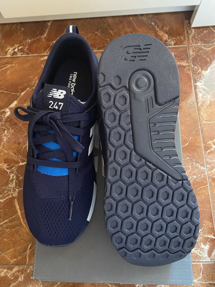 Кросівки New Balance, розмір 42