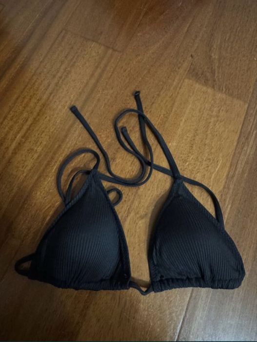 Parte de cima de biquini