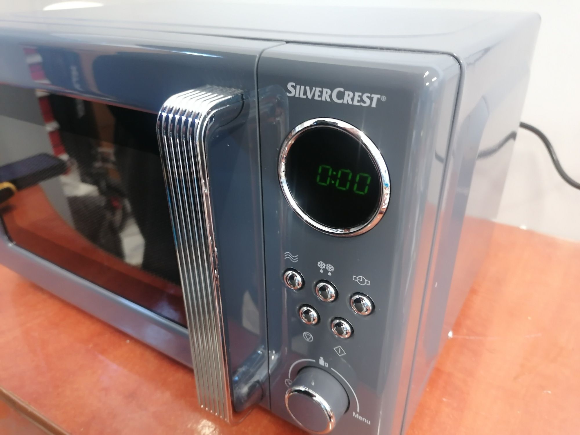Mikrofalówka silvercrest smwc 700 m46