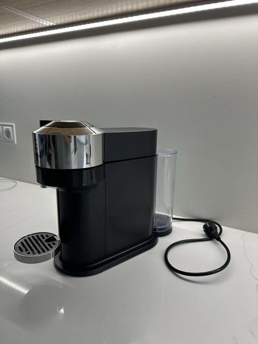 Ekspres do kawy Vertuo Next Nespresso