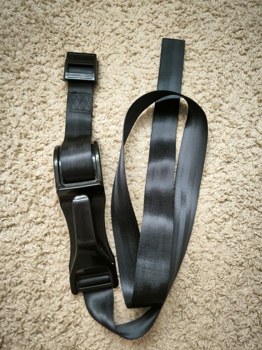 Adapter do pasów dla ciężarnych