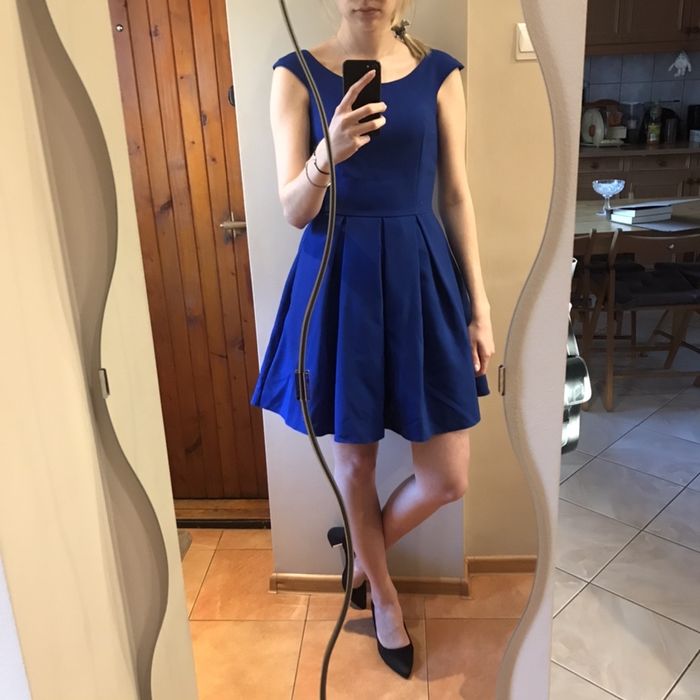 Niebieska sukienka Bicotone