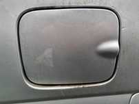 SUBARU JUSTY III G3X 04-07 2005 r. klapka wlewu paliwa srebrna *
