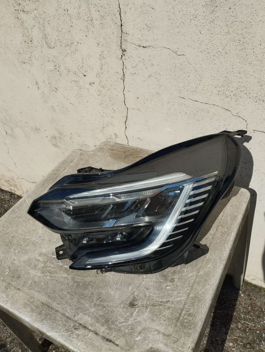 Ótica Esq Renault Captur led