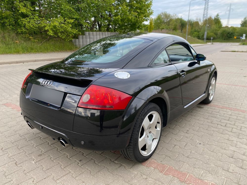 Audi TT 1.8T quatrro całe w oryginale