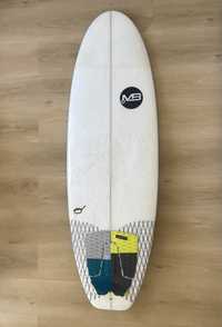 Prancha de Surf 6’0 44L com 4 quilhas