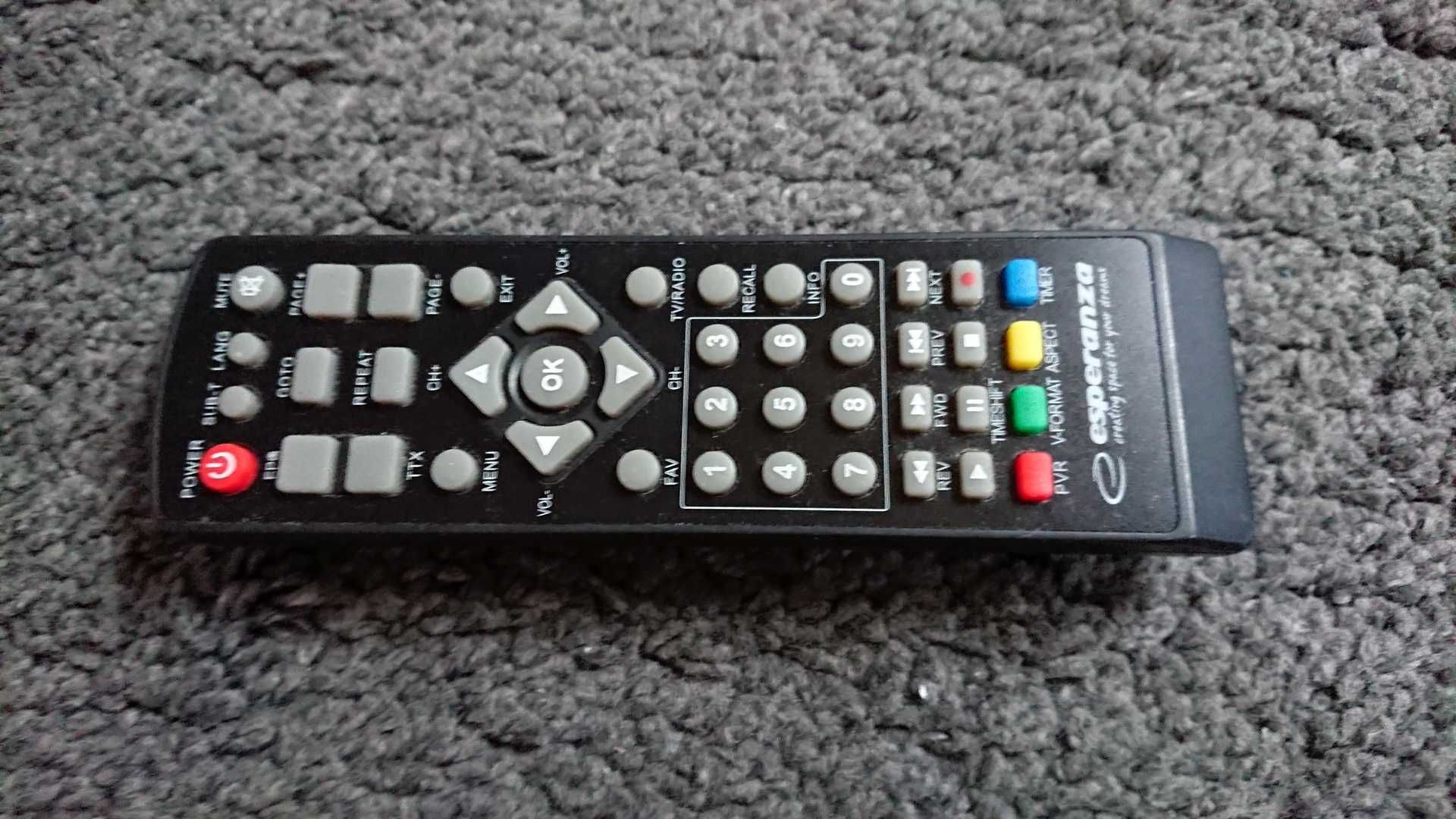 Tuner DVB T Esperanza EV-101 + pilot