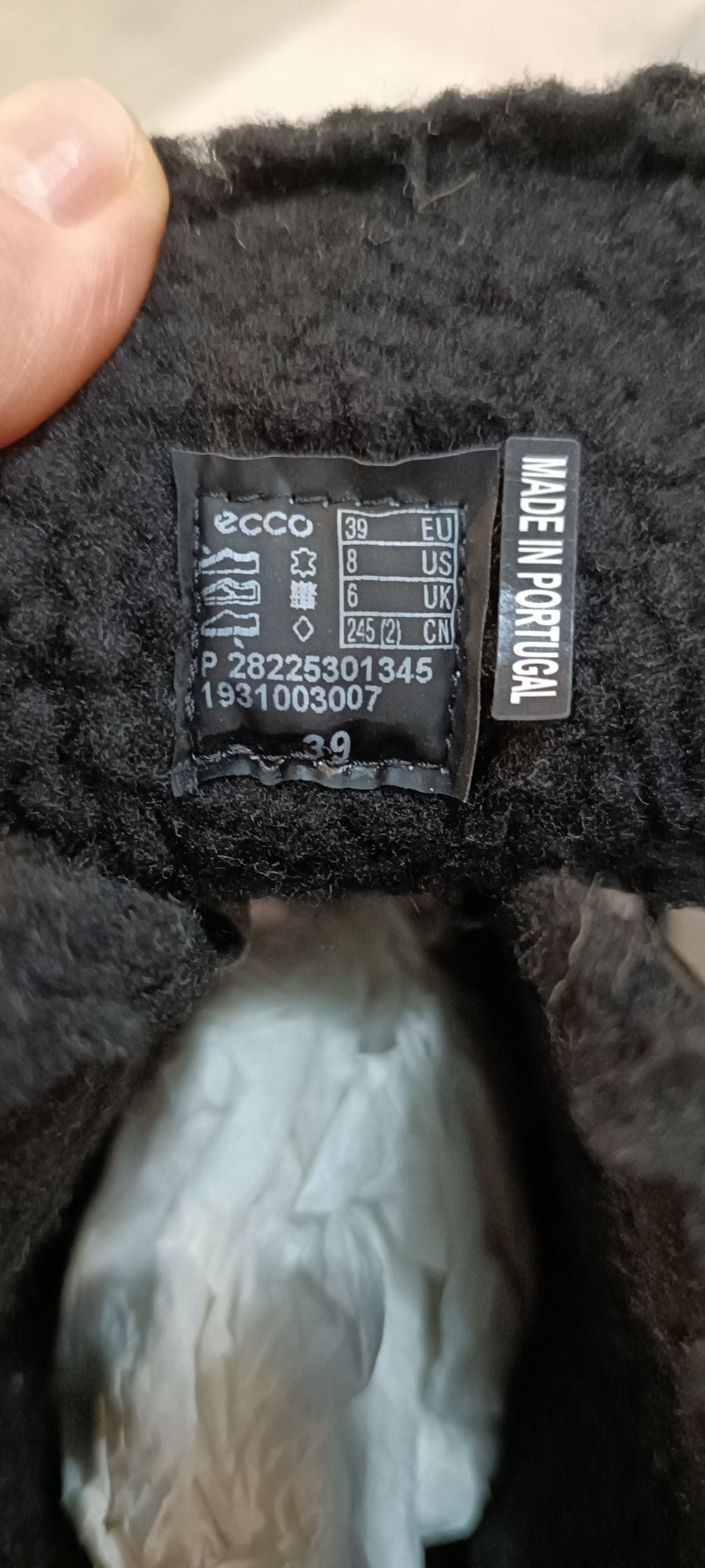 Зимние женские ботинки