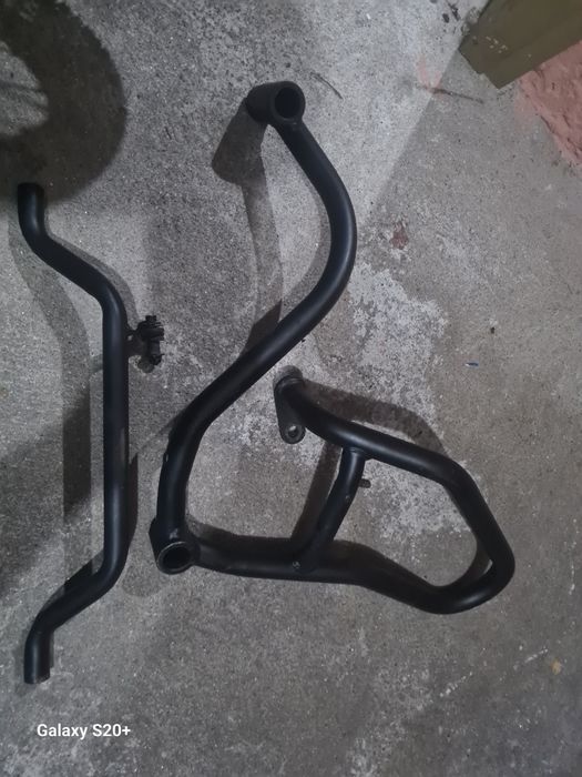 Crach bar direito tenere 700
