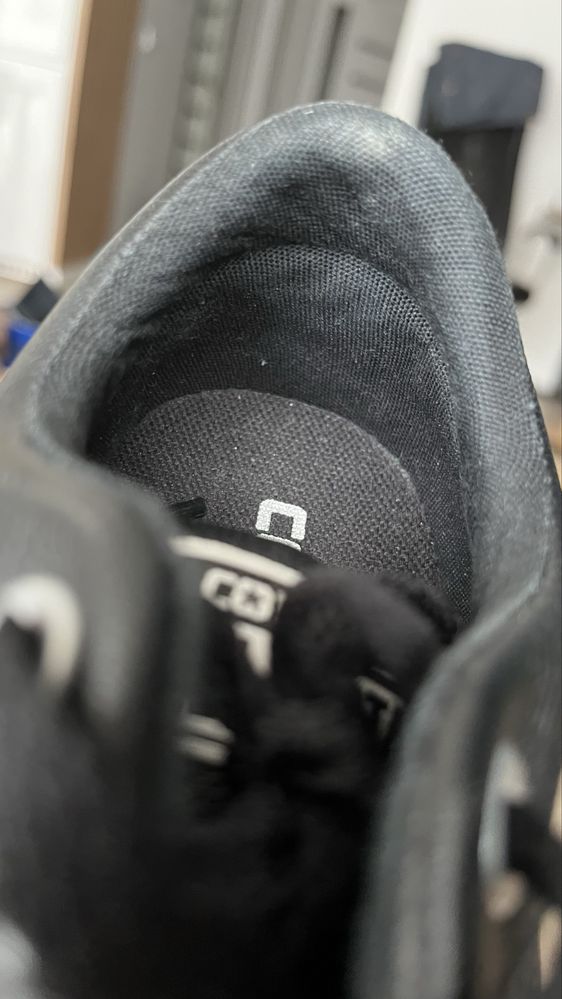 Buty trampki Converse skórzane (roz. 36)