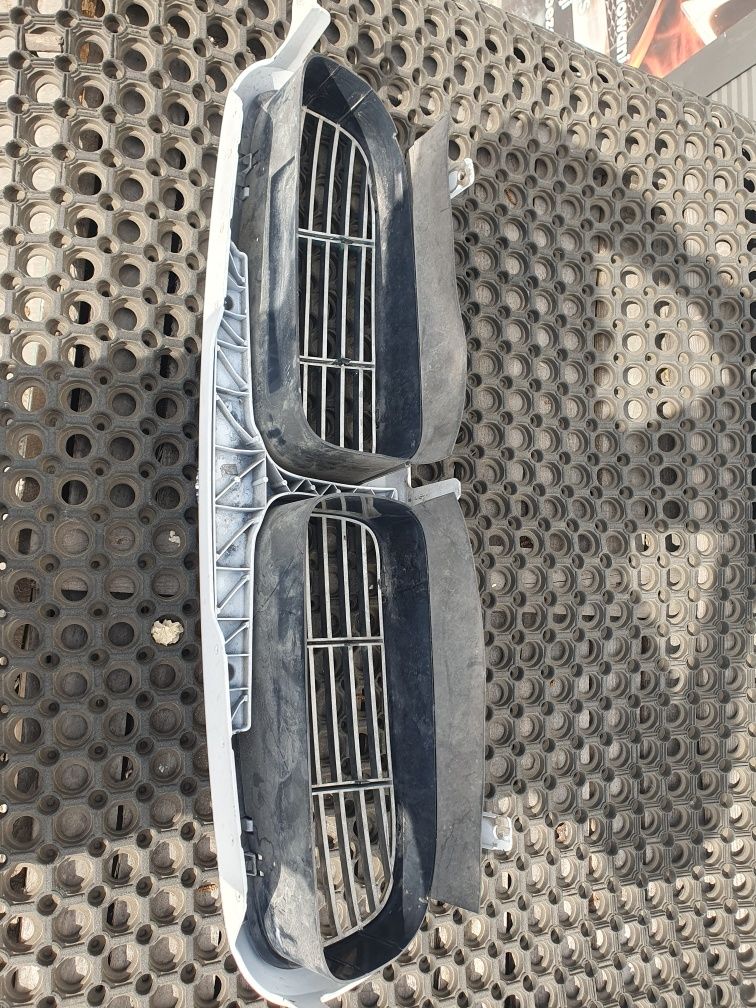 Atrapa grill jaguar xj x350