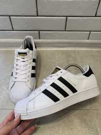 Adidas Superstar нові