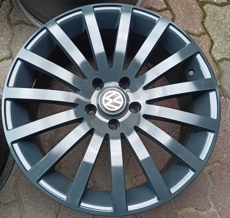 Alusy 18 5x112 VW Passat Golf A3 A4 A6 Skoda Superb Seat Mercedes