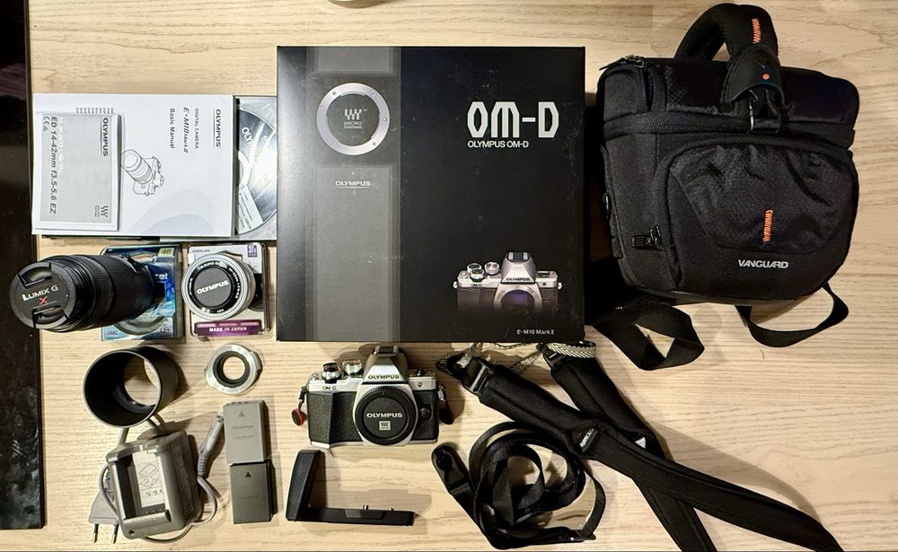 Olympus OM-D E-M10 MkII + 14-42 + 45-175 - idealny, zestaw premium