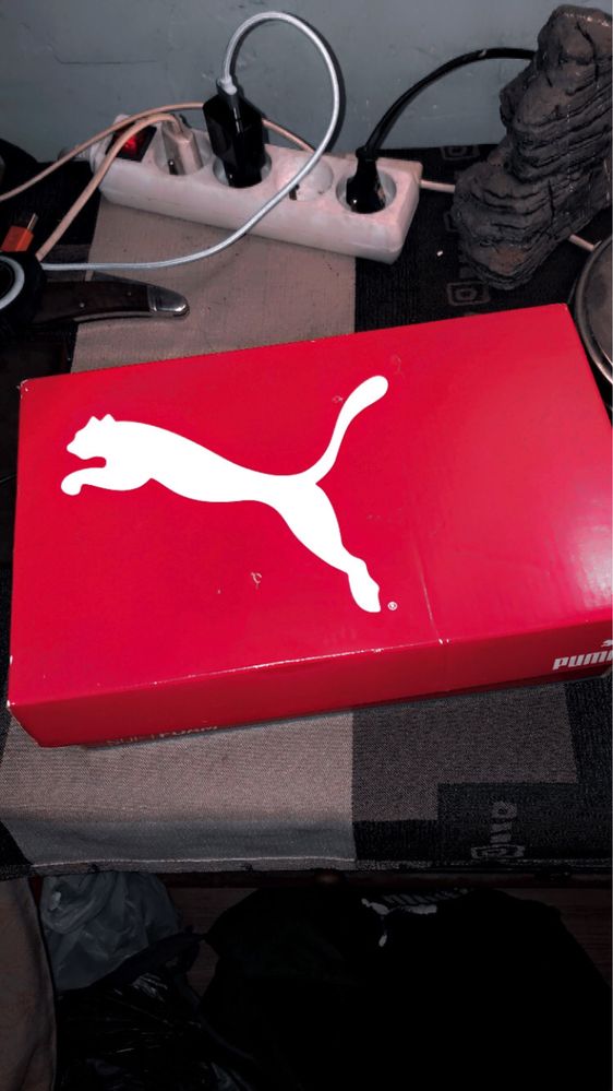 PUMA Damskie Buty Czarny Złoty