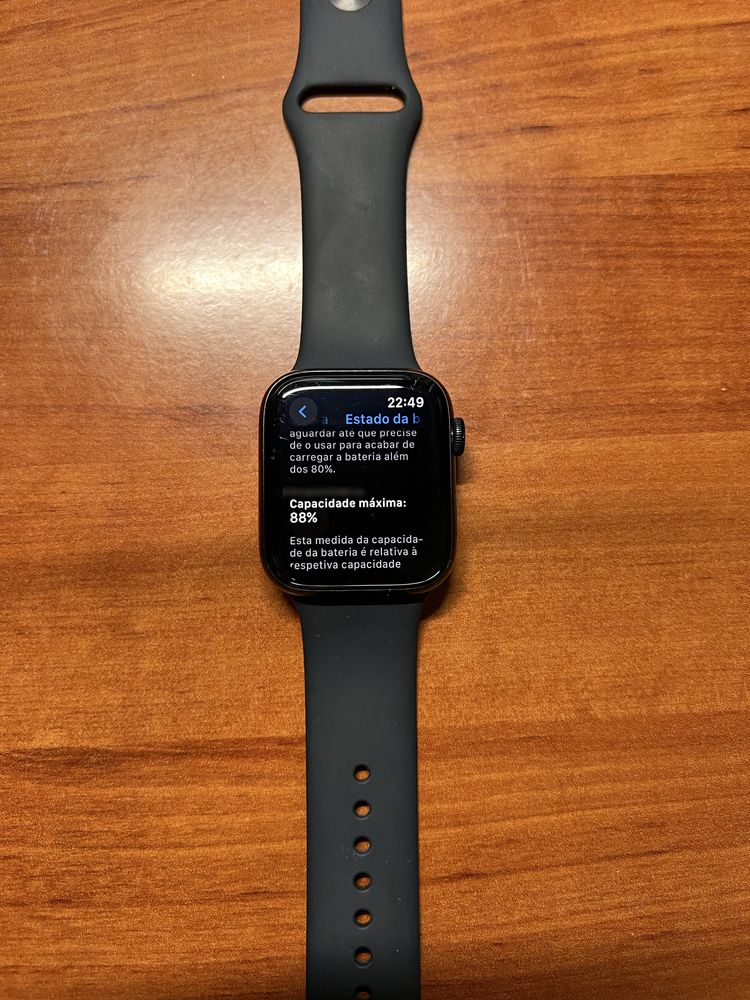 Apple Watch SE 2nd Gen 44mm