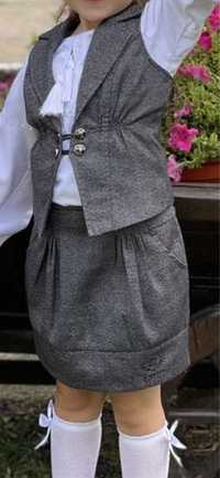 Костюм Pinetti 122 форма школьная, юбка и жилетка