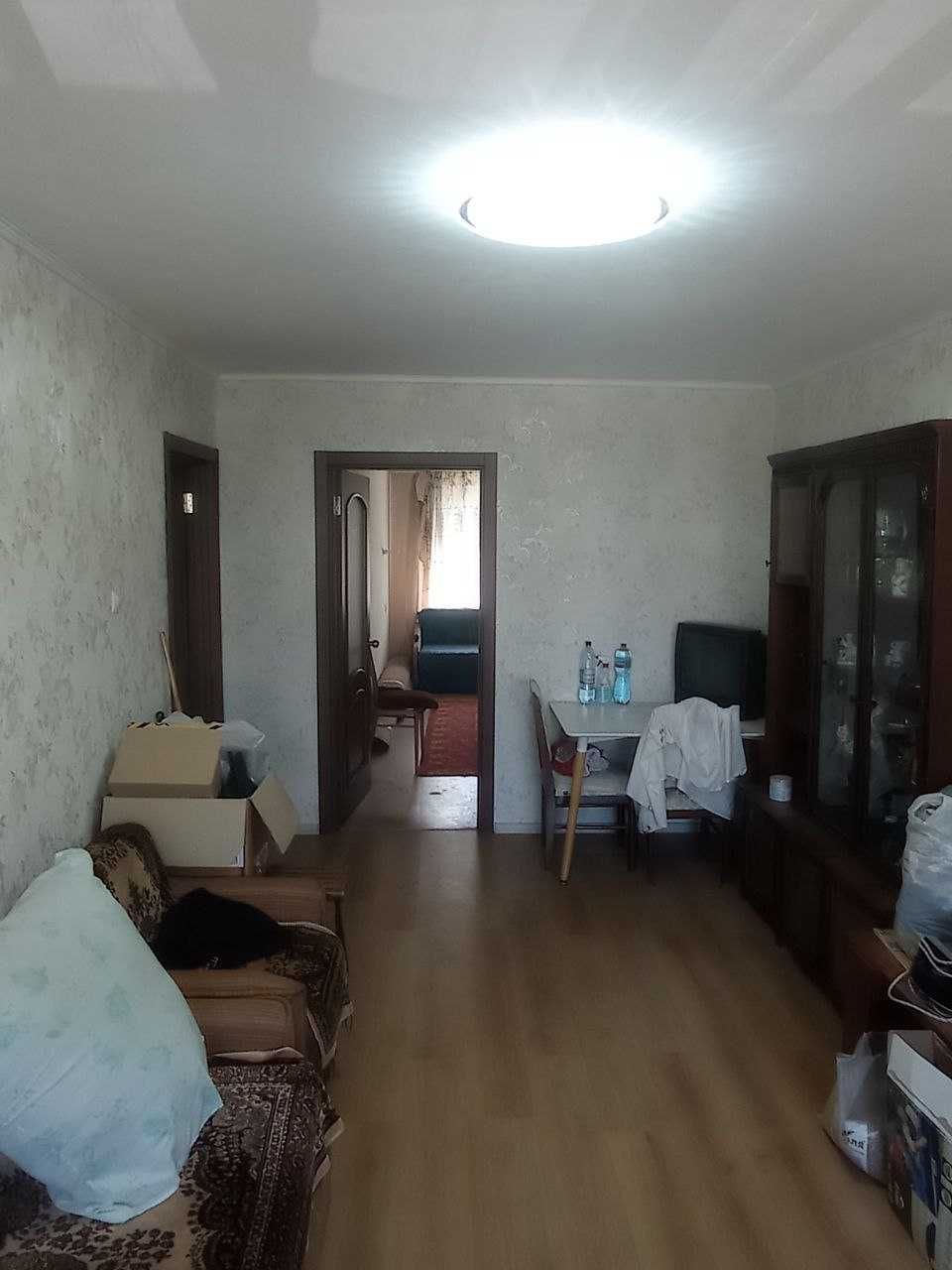 Сдам 2 комнатную квартиру на Генерала  Петрова