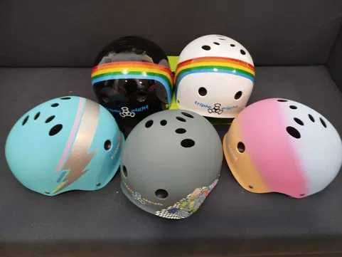 Capacetes Skate Triple 8 NOVO a estrear