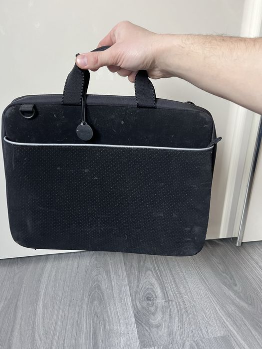 Сумка для ноутбука з охолодженням