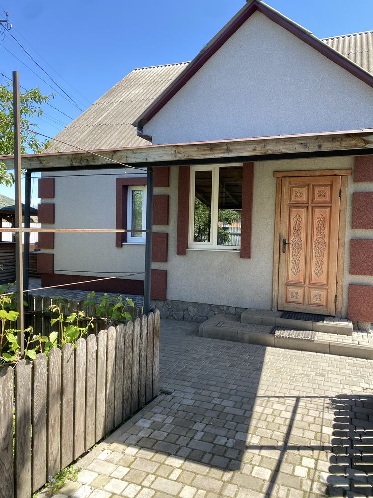 Продаю будинок в гарному стані