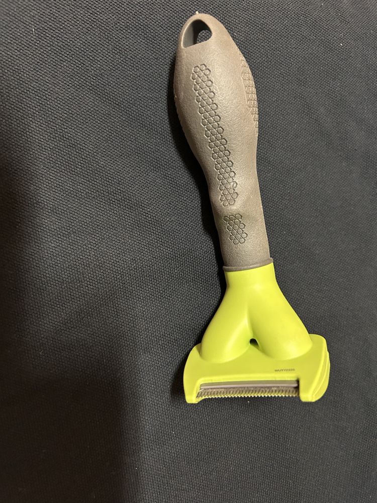 Escova pentear e devastar pelo cao