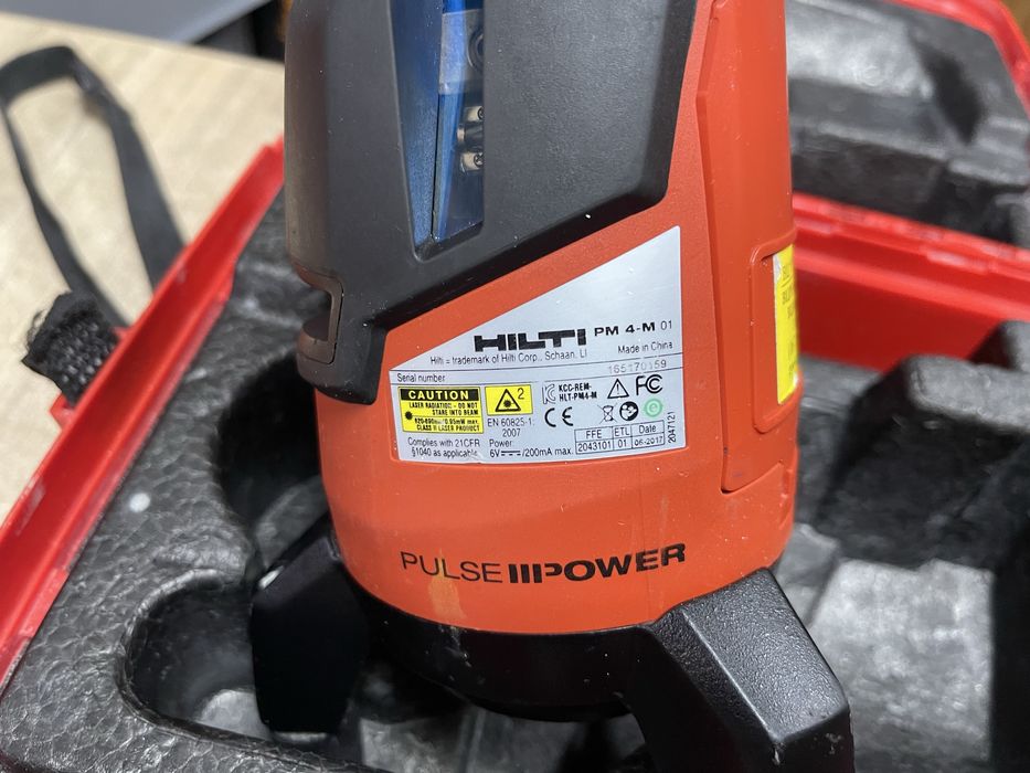 Hilti PM 4-M / лінійний лазерний рівень Хілті