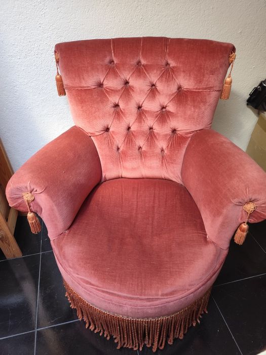 Poltrona/senhorinha rosa